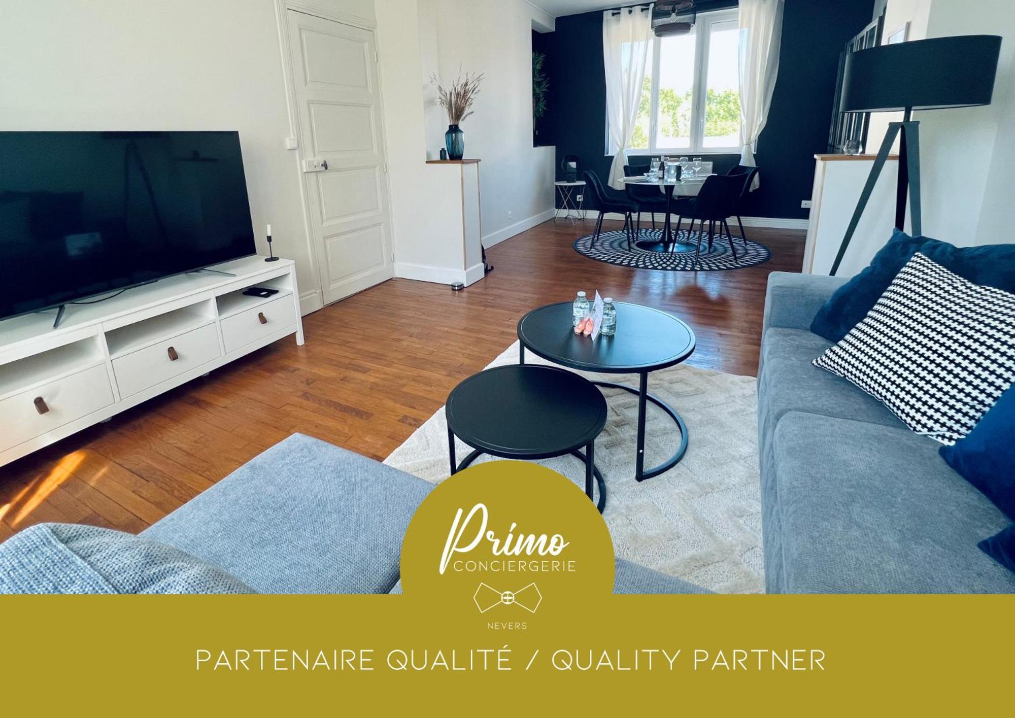 "Le Theodore" Appartement Charmant Proche Gare Avec Place De Parking Devant, Quartier Tres Calme, By Primo C0Nciergerie Nevers Buitenkant foto